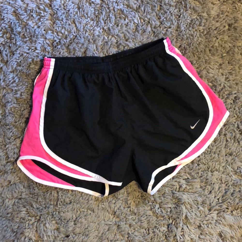 NIKE DRI FIT ATHLETIC SHORTS